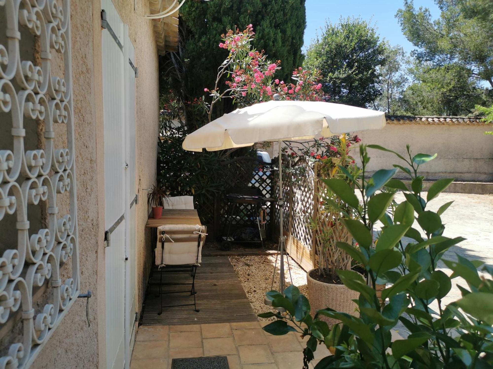 Lili Apartamento La Seyne-sur-Mer Exterior foto